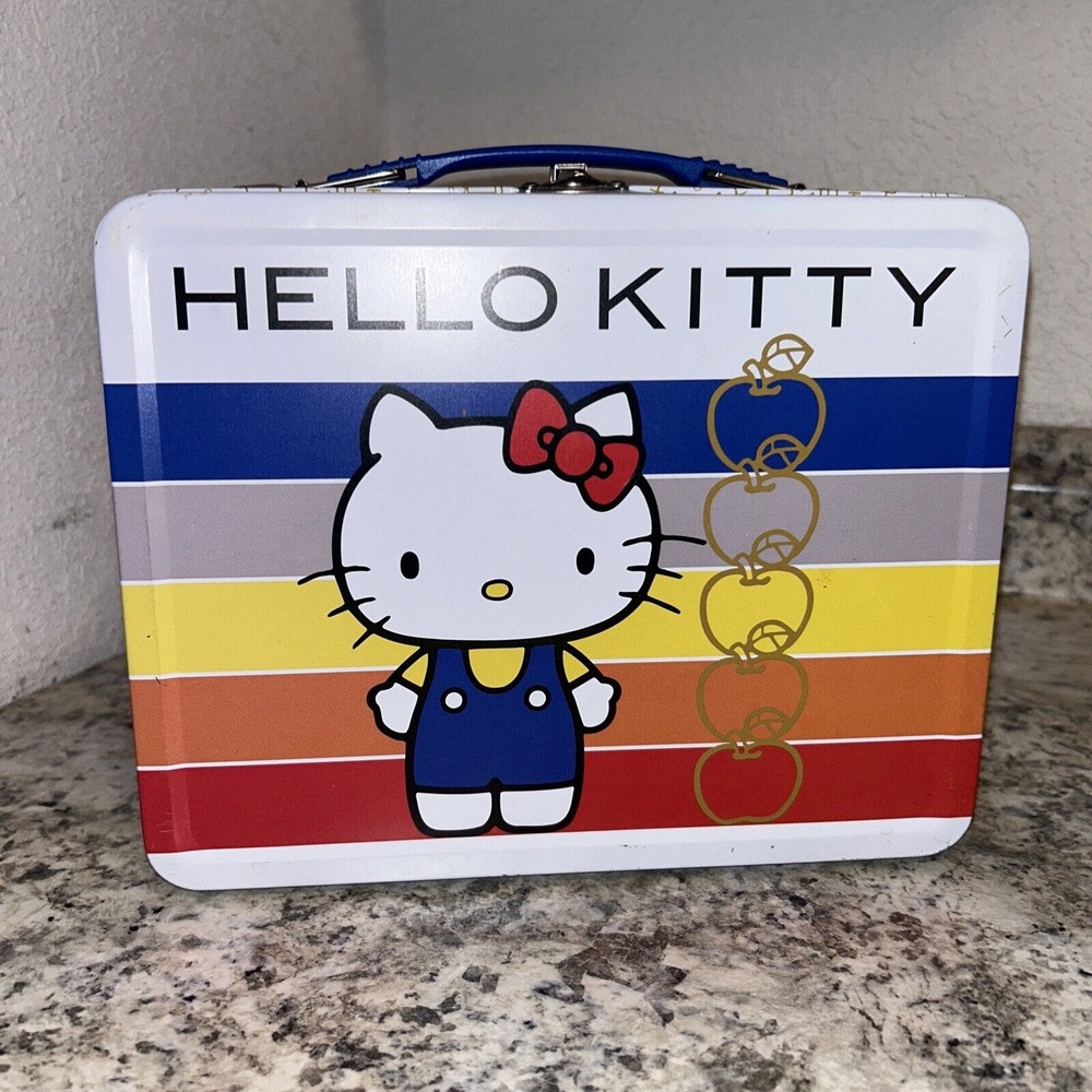 SANRIO HELLO KITTY‎ LUNCH BOX 2010 SQUIRREL APPLE METAL TIN COLORFUL D4